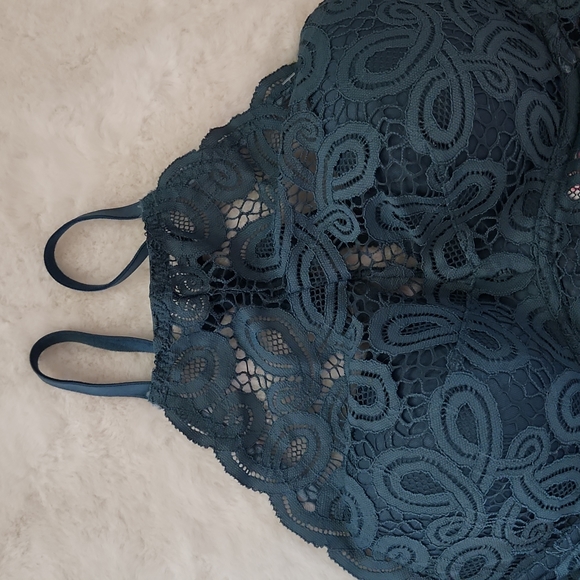 Pink by Victoria's Secret Push_Up Floral Lace Bralette Size Small - Picture 4 of 10